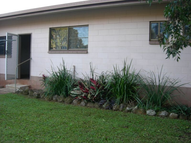 1/1 Crown Close, Malanda QLD 4885