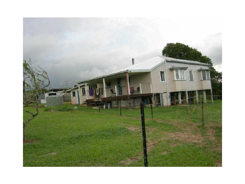 427 Peeramon Road, Malanda QLD 4885