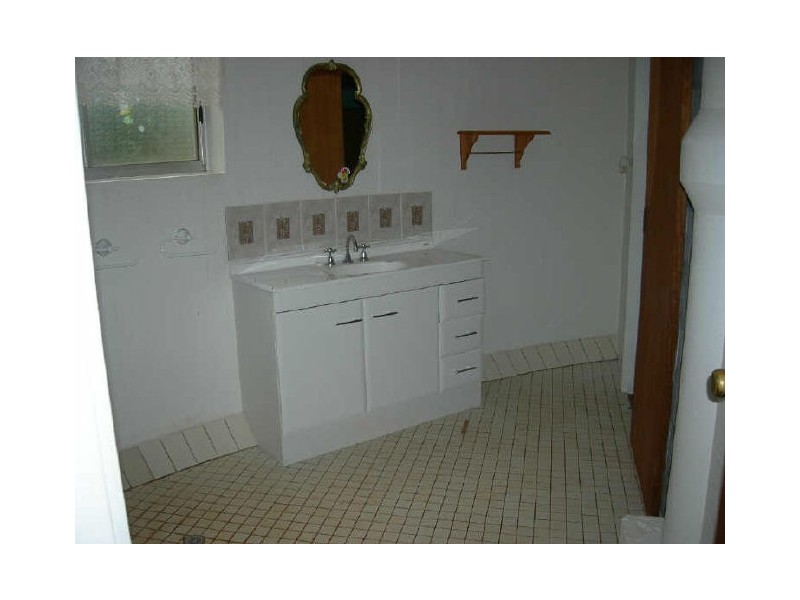 34 Equestrian Drive, Tolga QLD 4882