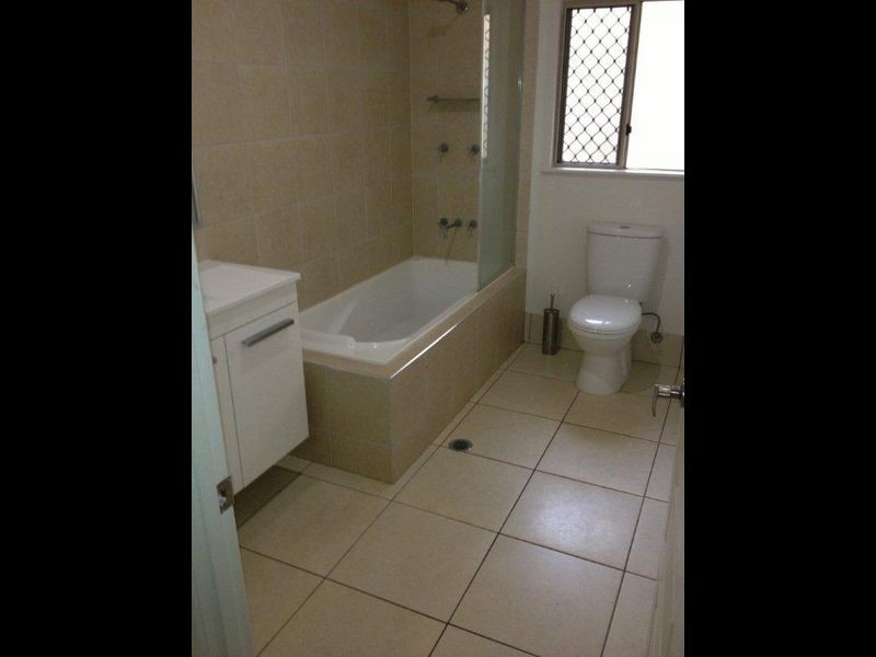 25 Agnew Street, Atherton QLD 4883