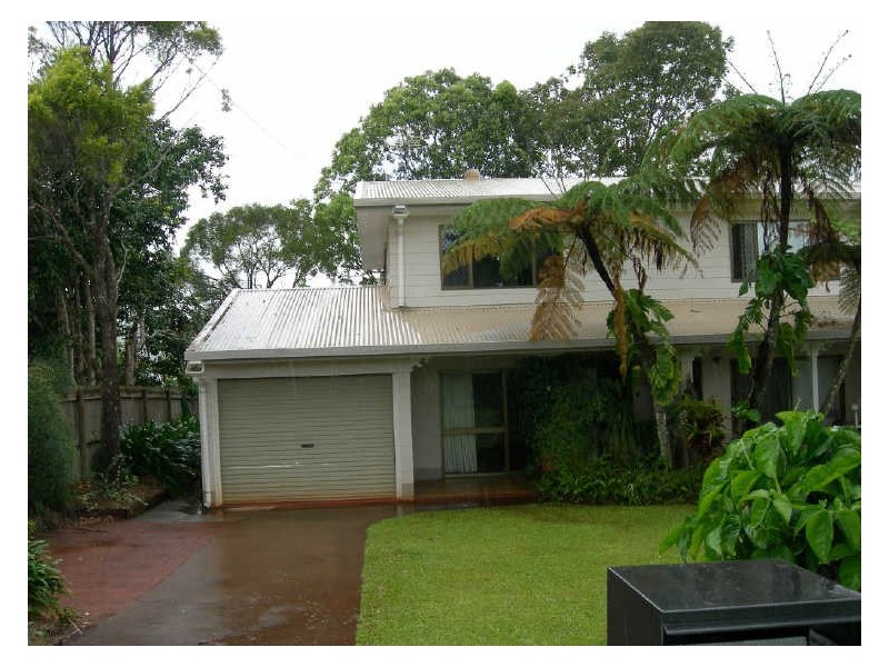 2/27 Mcconnell Street, Atherton QLD 4883