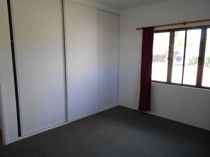 10 Poinsettia Street, Yungaburra QLD 4884