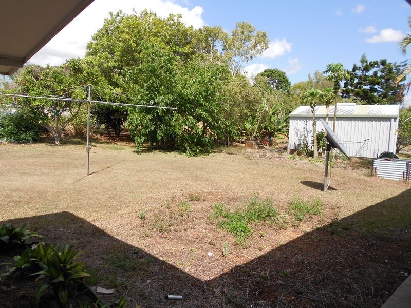 10 Poinsettia Street, Yungaburra QLD 4884