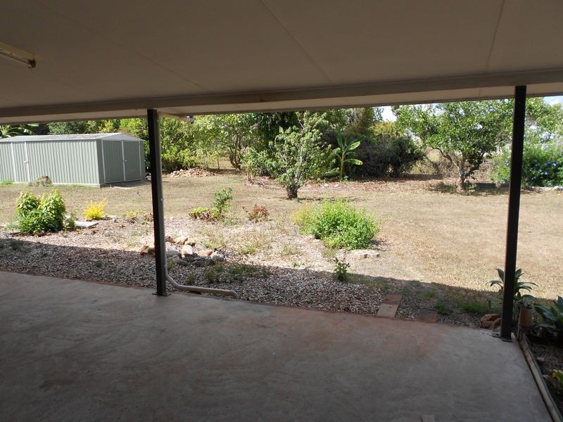 10 Poinsettia Street, Yungaburra QLD 4884