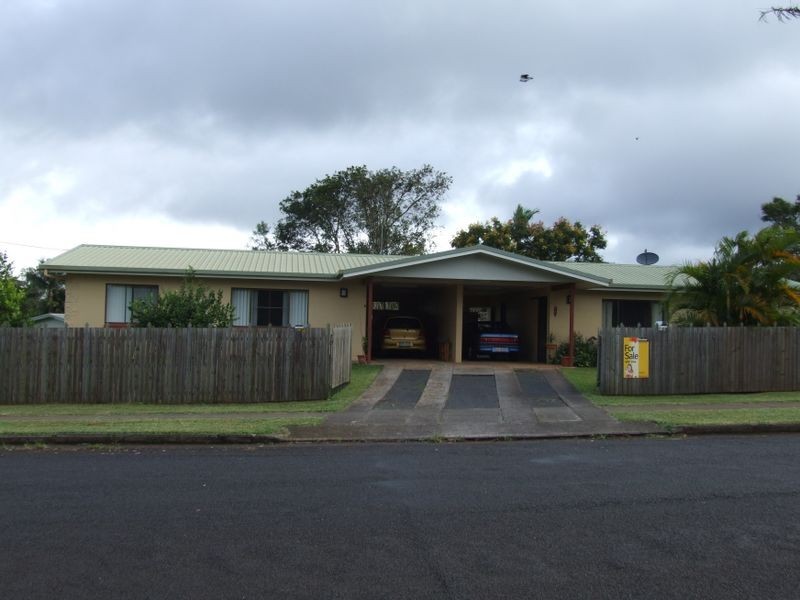 2A Holm Street, Atherton QLD 4883