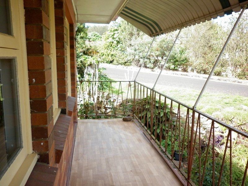 4/4 William Street, Herberton QLD 4887