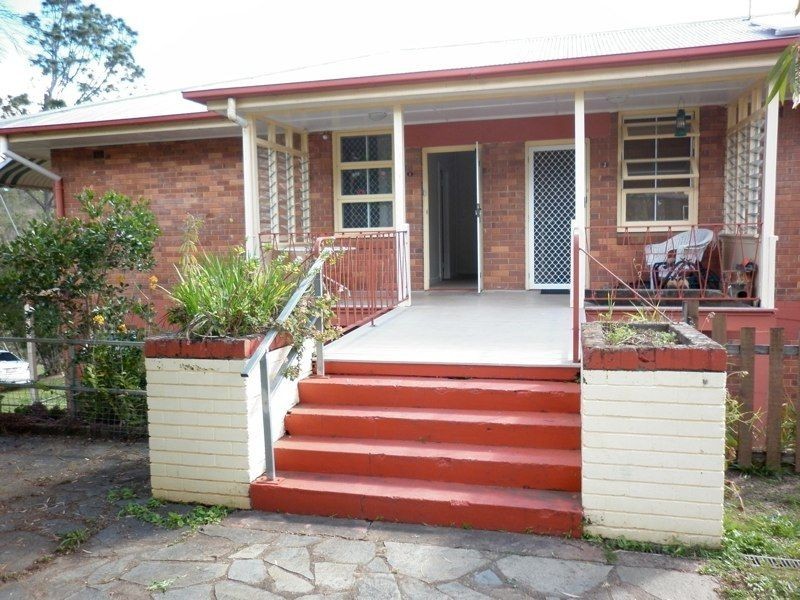 1/4 William Street, Herberton QLD 4887