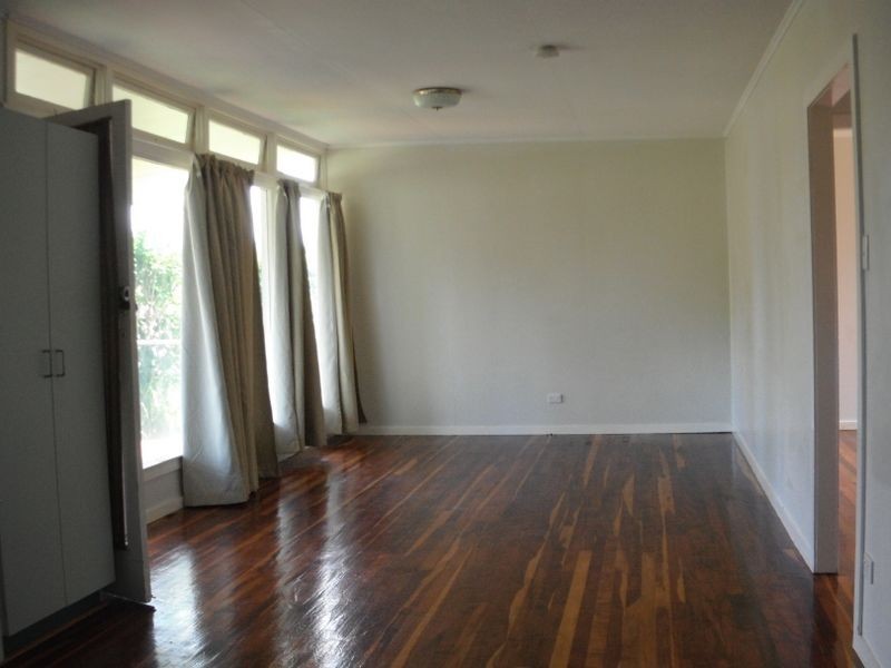 9 Peake Street, Atherton QLD 4883