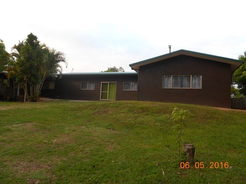 10 Wavell Drive, Tinaroo QLD 4872
