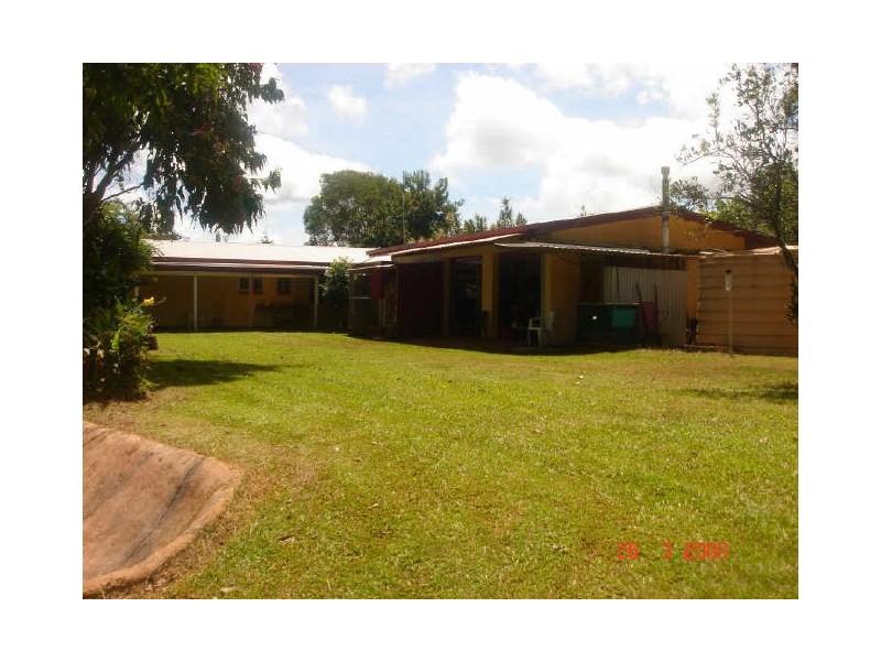 Lake Eacham QLD 4884