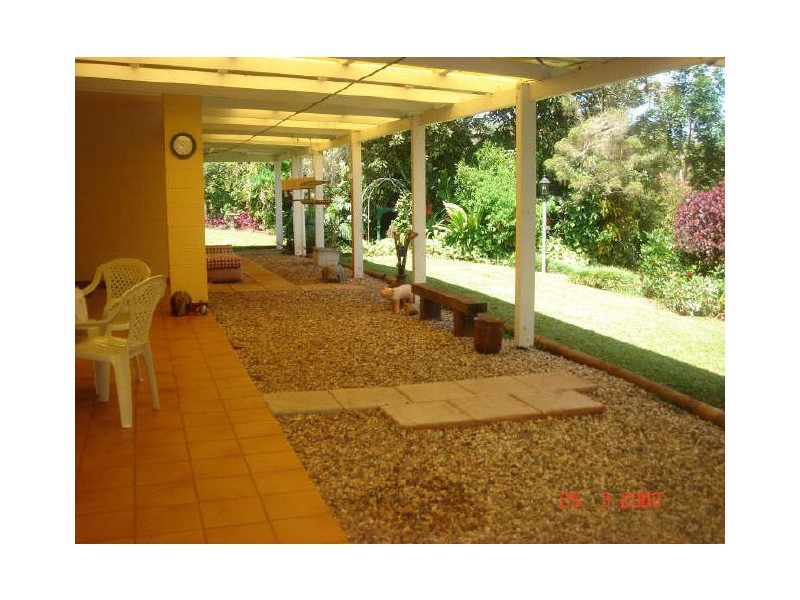 Lake Eacham QLD 4884