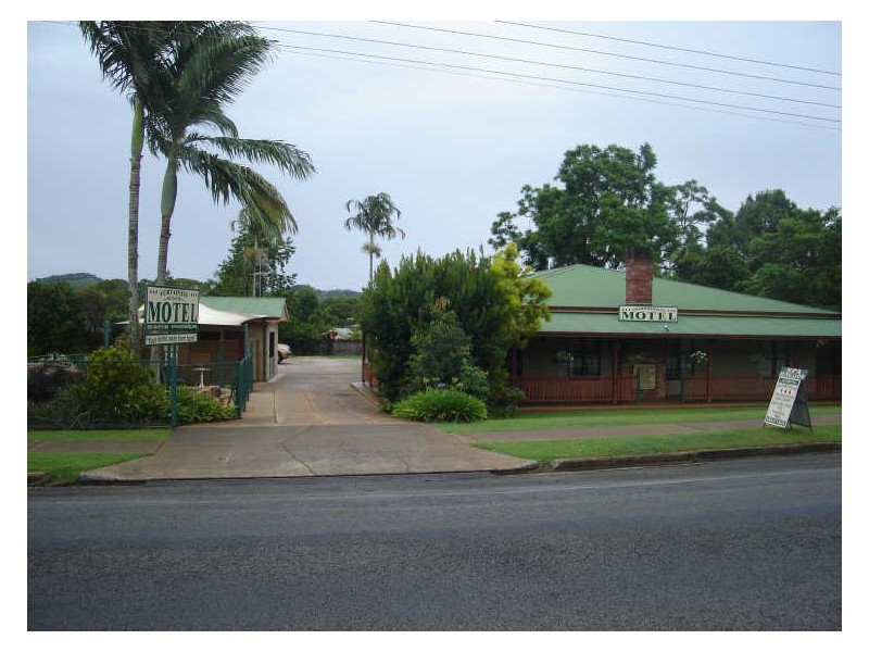 Yungaburra QLD 4884
