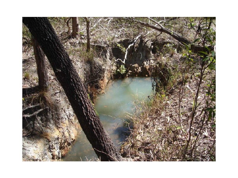 L201 Tinaroo Falls Dam Rd, Tinaroo QLD 4872