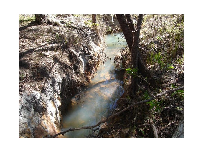 L201 Tinaroo Falls Dam Rd, Tinaroo QLD 4872