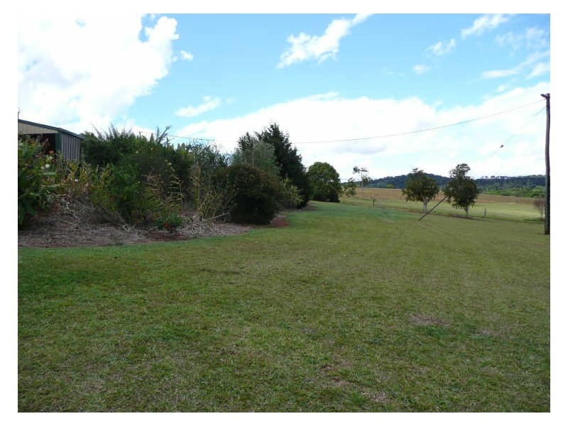 Yungaburra QLD 4884