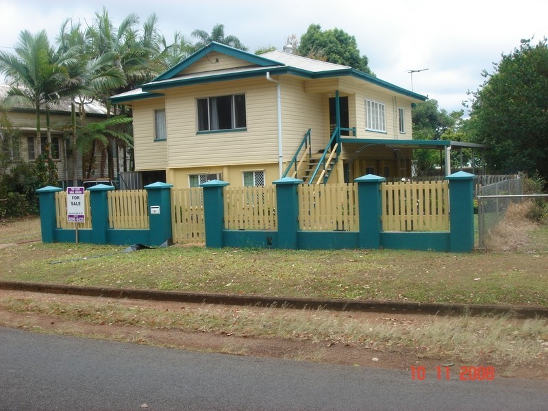 11 Mary Street, Malanda QLD 4885
