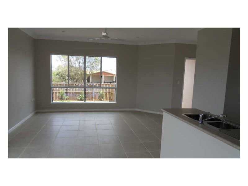 Lot13 2×2/33 Tower Ave, Atherton QLD 4883