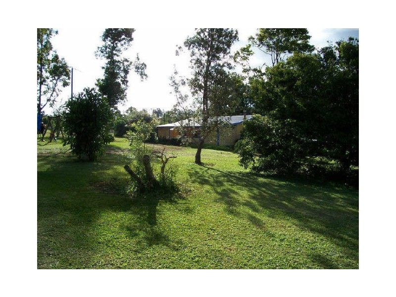 Lake Eacham QLD 4884
