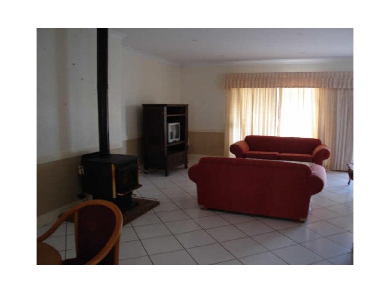 Lot 37 Barron Street Admin Bldg, Tinaroo QLD 4872