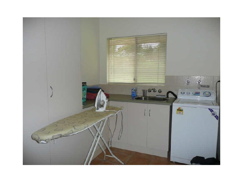 Lake Eacham QLD 4884