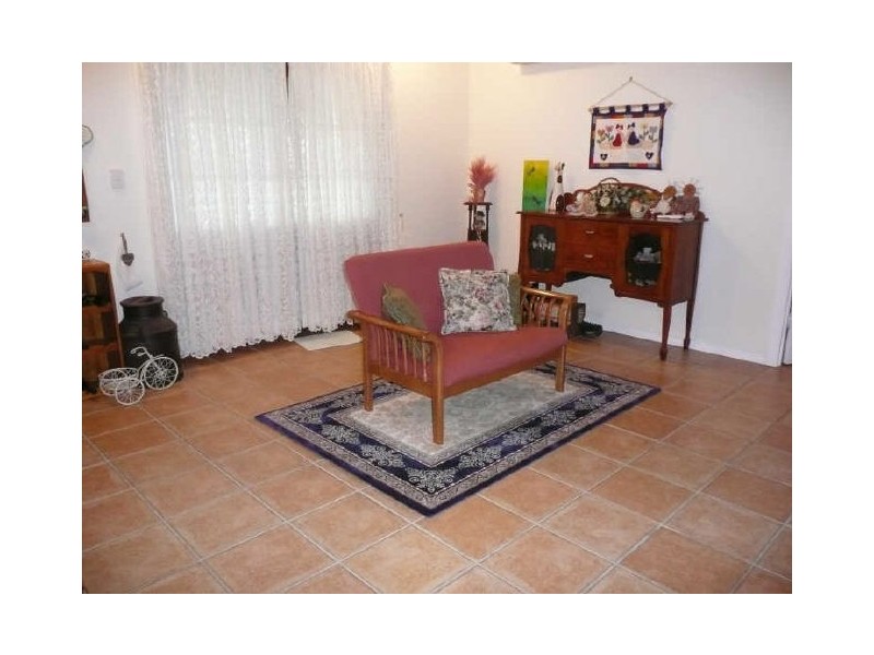 Lake Eacham QLD 4884