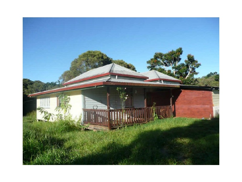 Lake Eacham QLD 4884