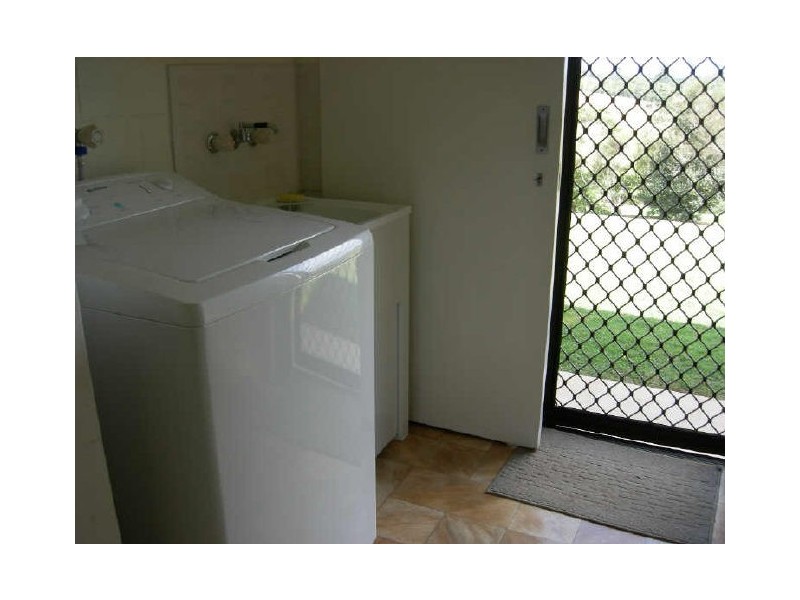 511 Peeramon Road, Peeramon QLD 4885