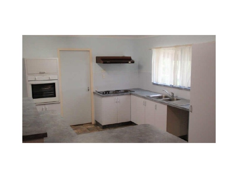 Yungaburra QLD 4884