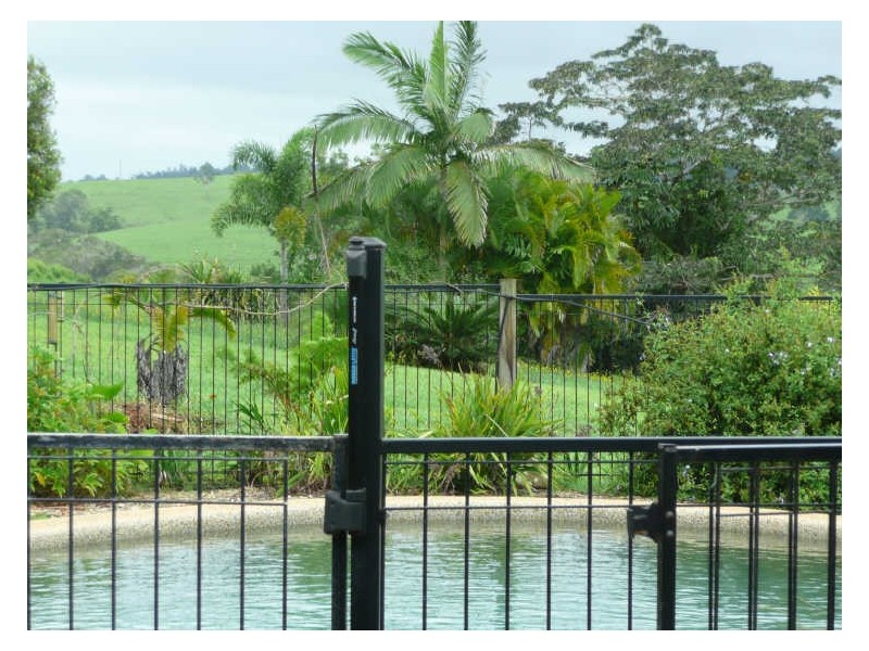 Yungaburra QLD 4884