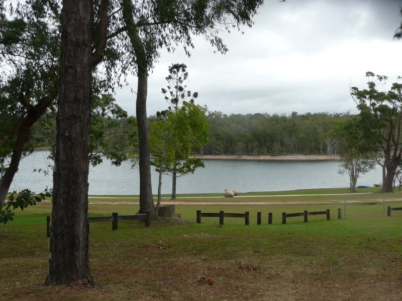 Tinaroo QLD 4872