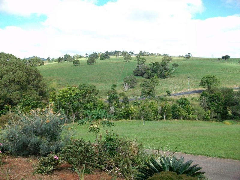 Yungaburra QLD 4884