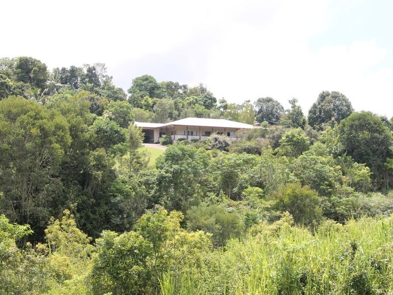 25 Park Avenue, Yungaburra QLD 4884