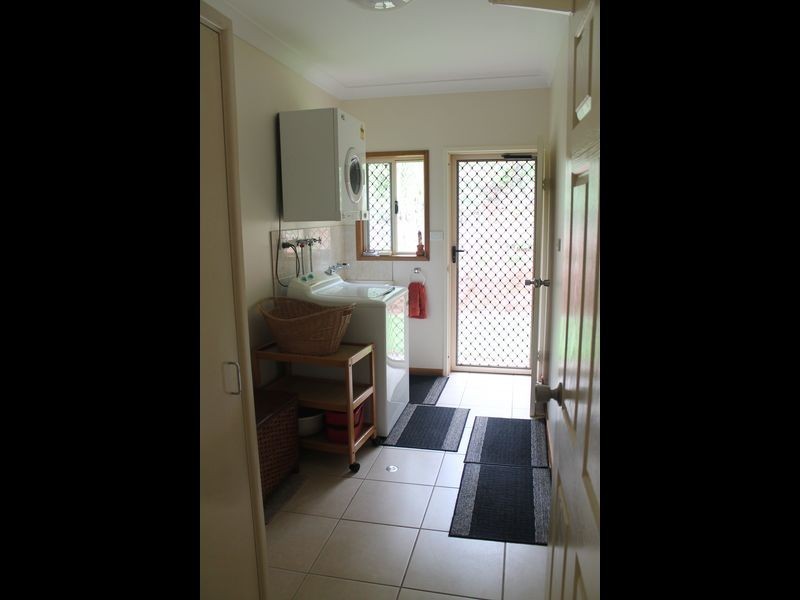 25 Park Avenue, Yungaburra QLD 4884