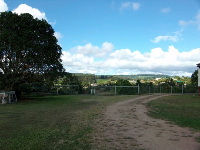 Yungaburra QLD 4884