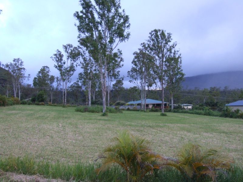 27 Newman Drive, Tolga QLD 4882