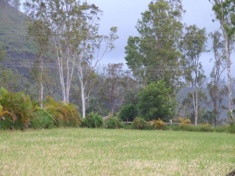 27 Newman Drive, Tolga QLD 4882