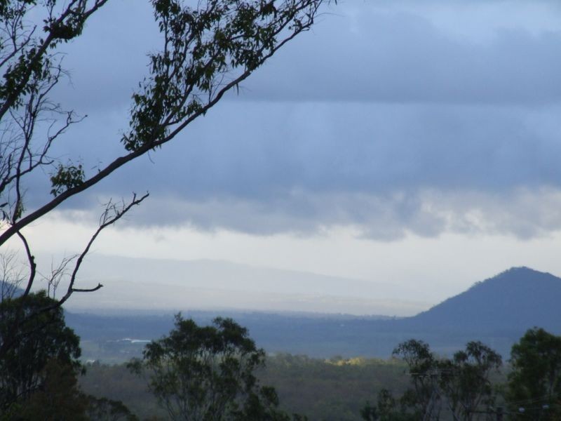 27 Newman Drive, Tolga QLD 4882