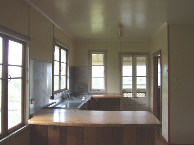 607-608 Wharton Street, Peeramon QLD 4885