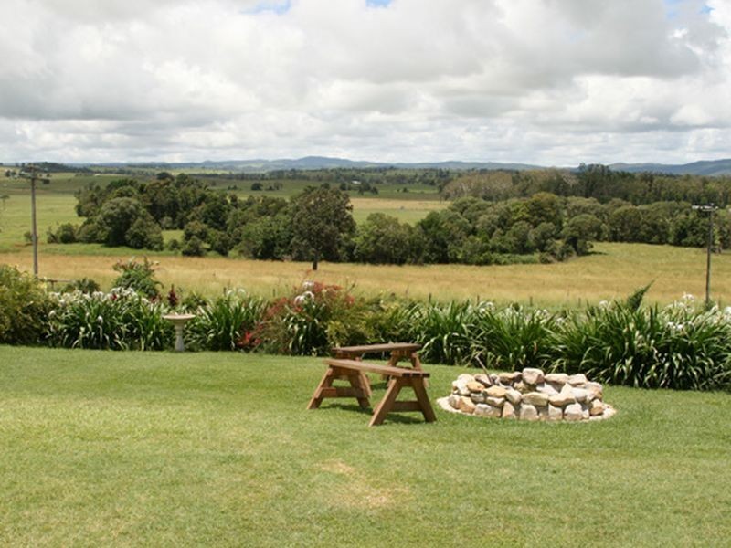 Peeramon QLD 4885