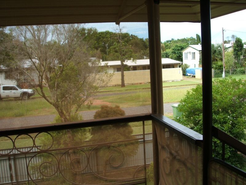 7 Brown Street, Mareeba QLD 4880