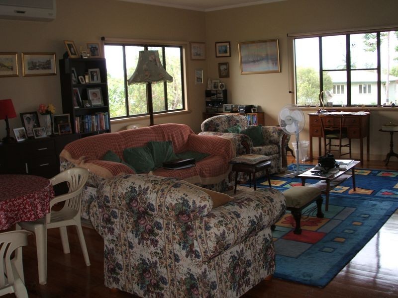 7 Brown Street, Mareeba QLD 4880