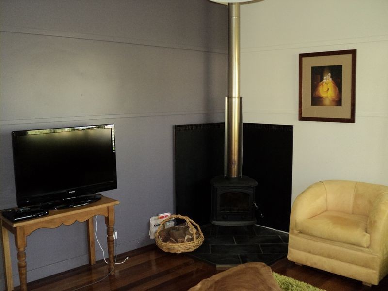 13 Oak Street, Yungaburra QLD 4884