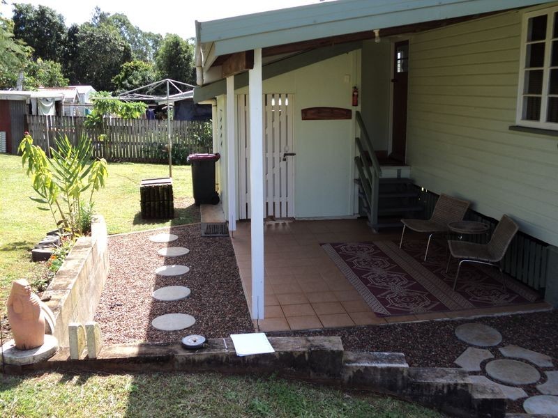 13 Oak Street, Yungaburra QLD 4884