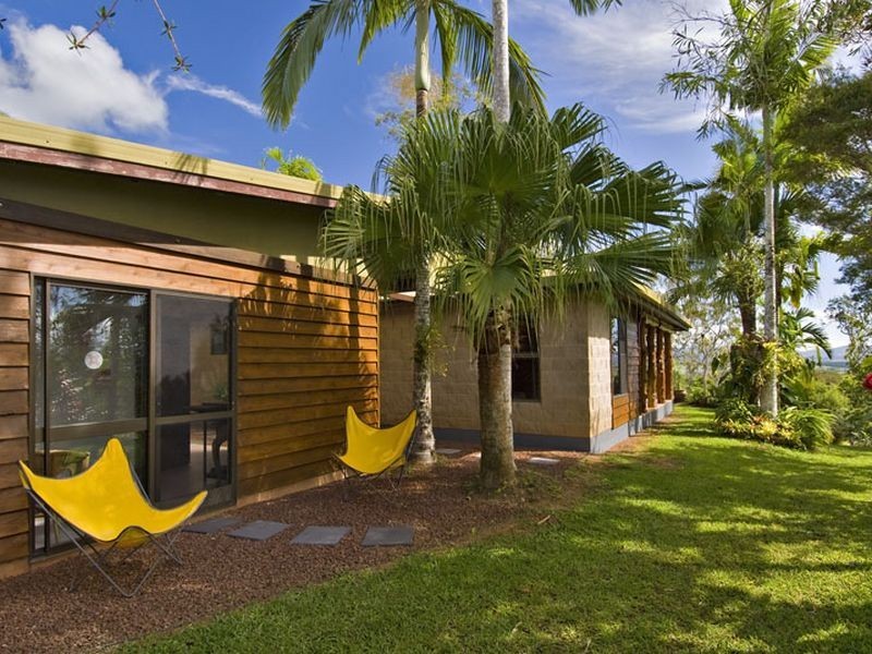 Yungaburra QLD 4884