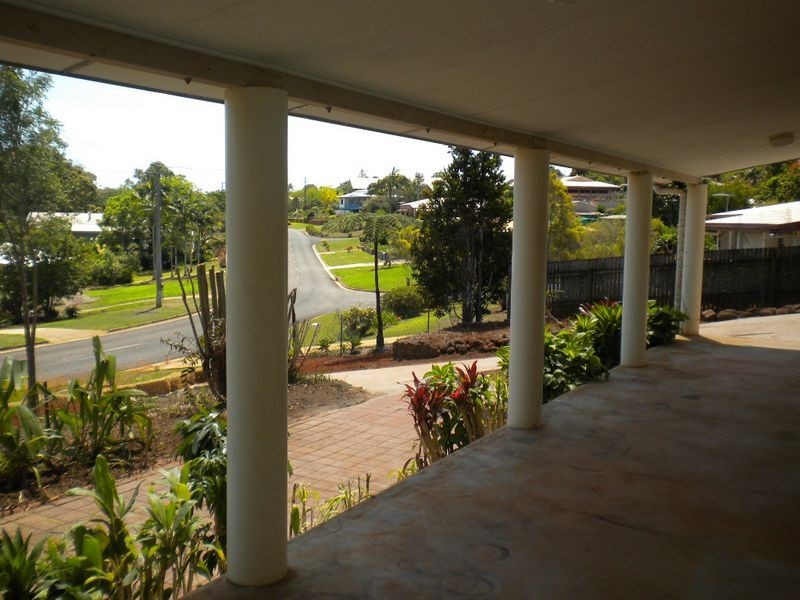 15 Oleander Drive, Yungaburra QLD 4884