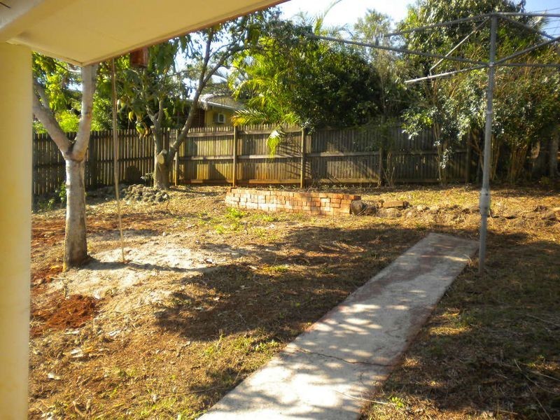 15 Oleander Drive, Yungaburra QLD 4884