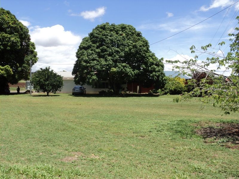 Lot 1 Kennedy Highway (The Humpy Nut World), Tolga QLD 4882