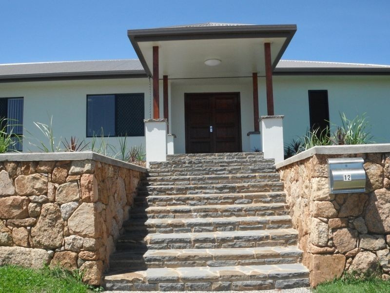 12 Rosenberg Street, Atherton QLD 4883