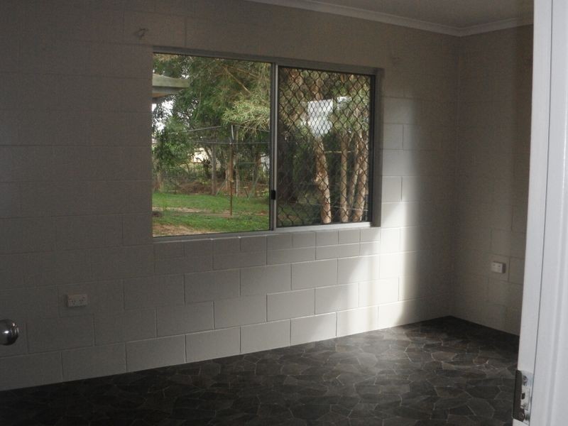 5 Crown Close, Malanda QLD 4885