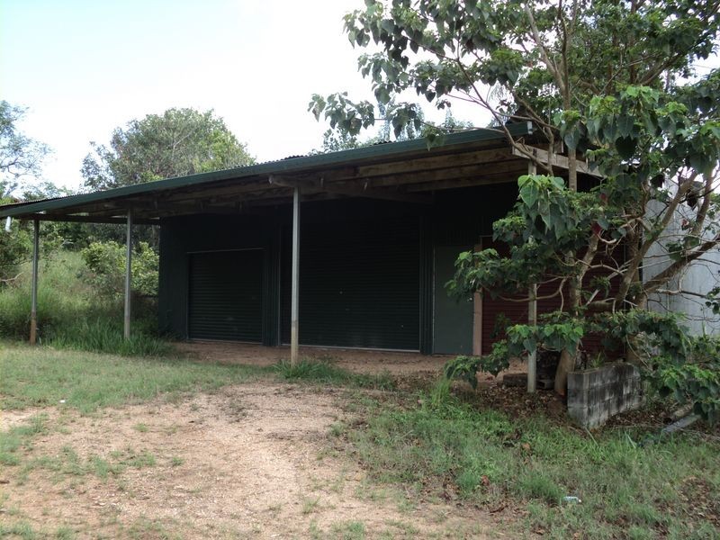 13 Logan Street, Atherton QLD 4883